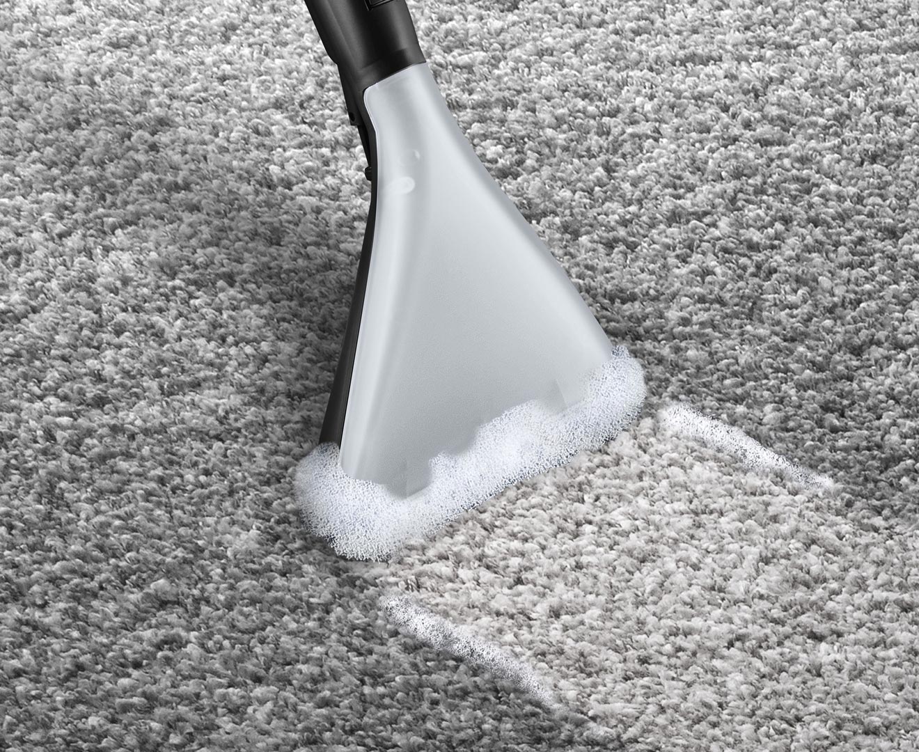 Пилосос миючий з аквафільтром BOSCH BWD41740