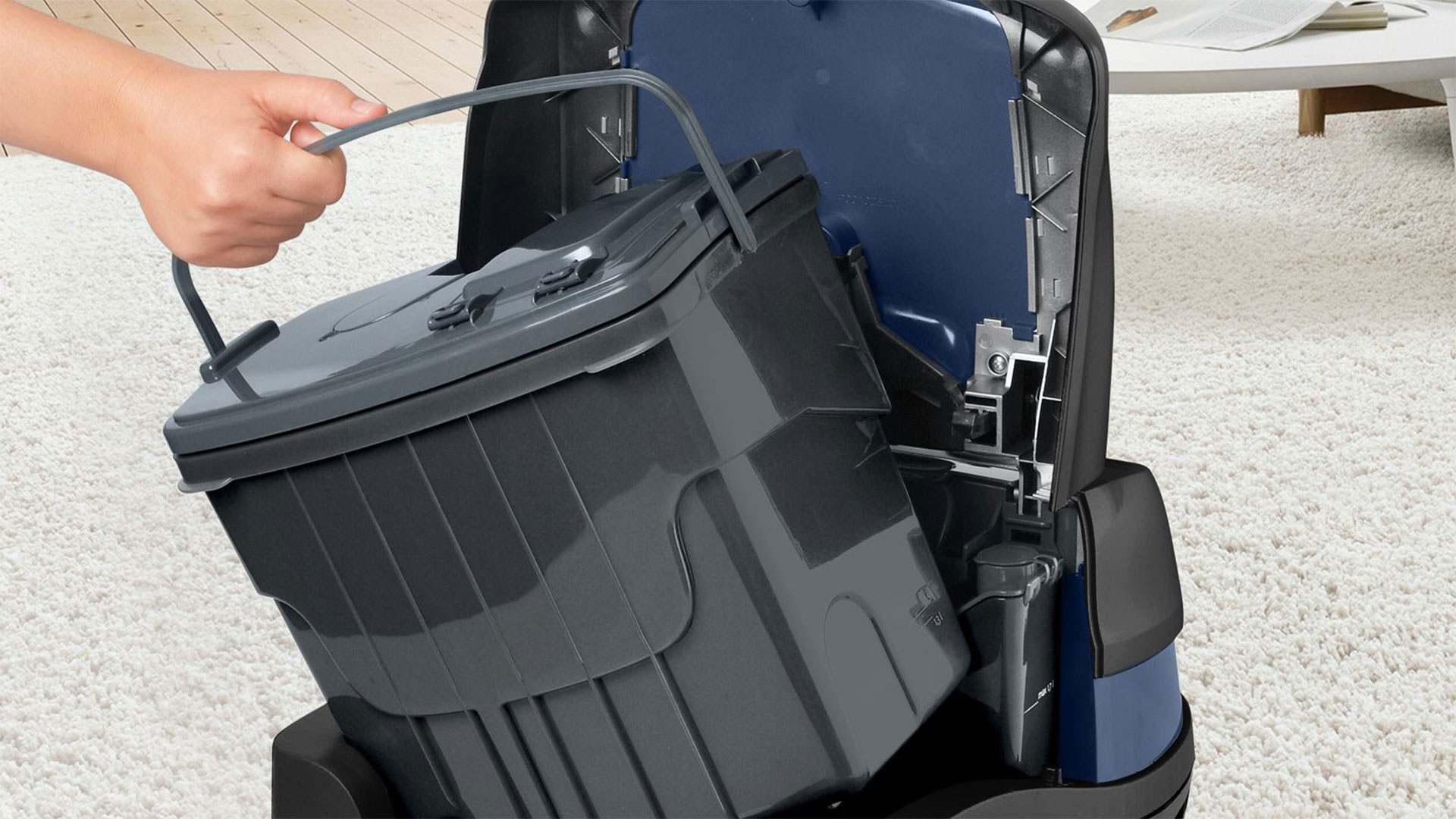 Пилосос миючий з аквафільтром BOSCH BWD41700